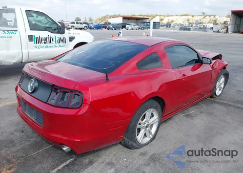 2013 Ford Mustang V6 z USA, uszkodzony, nr VIN 1ZVBP8AM9D5215953
